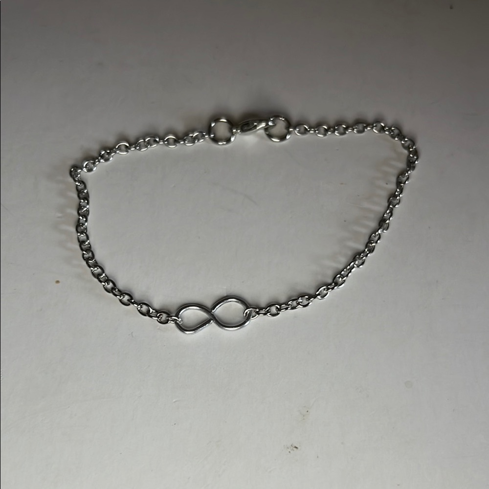 Timeless Silver Infinity Chain Bracelet - Picture 5 of 5